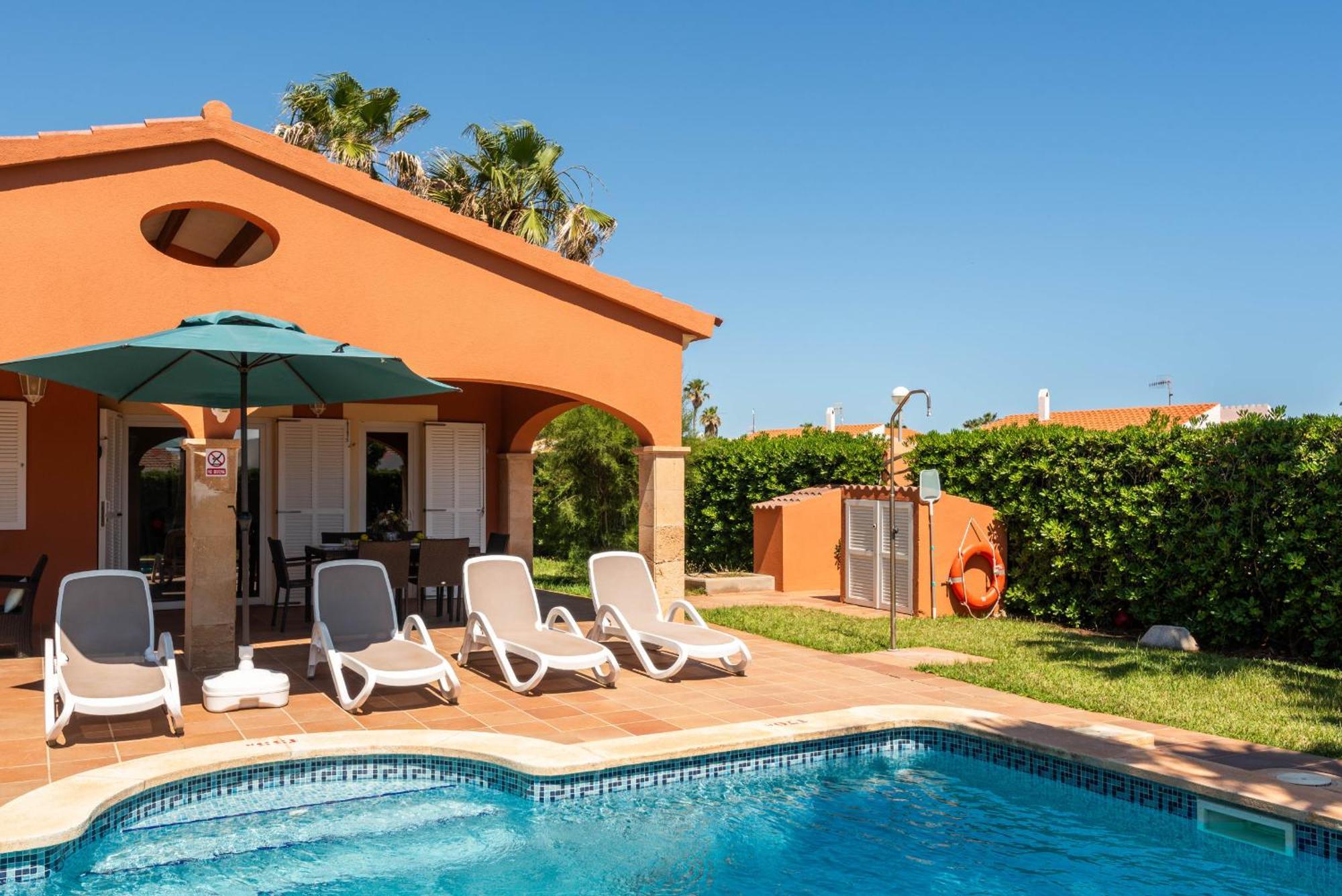 Villas Begonias Cala'N Bosch  Exteriör bild