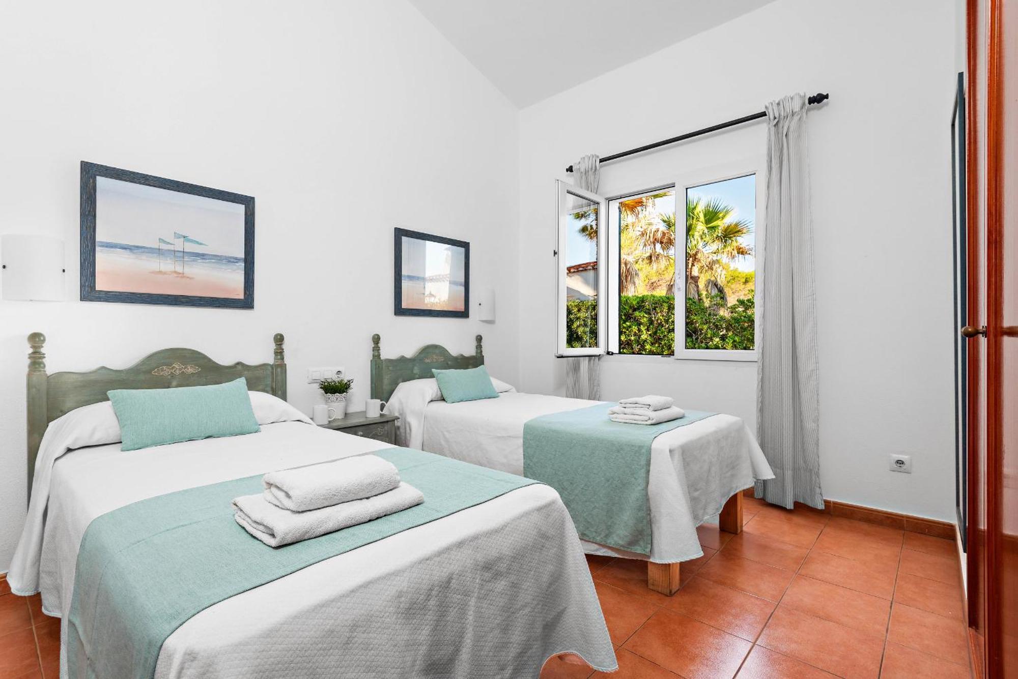 Villas Begonias Cala'N Bosch  Exteriör bild