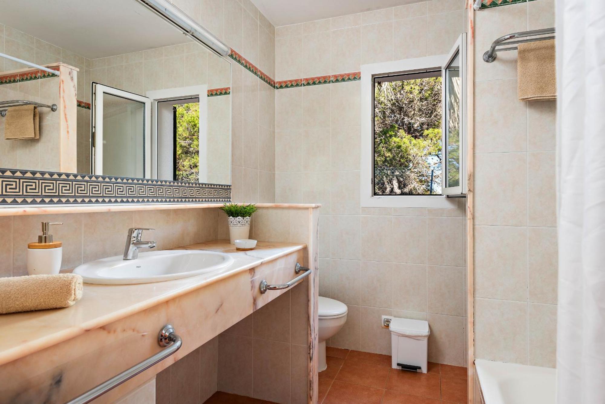 Villas Begonias Cala'N Bosch  Exteriör bild